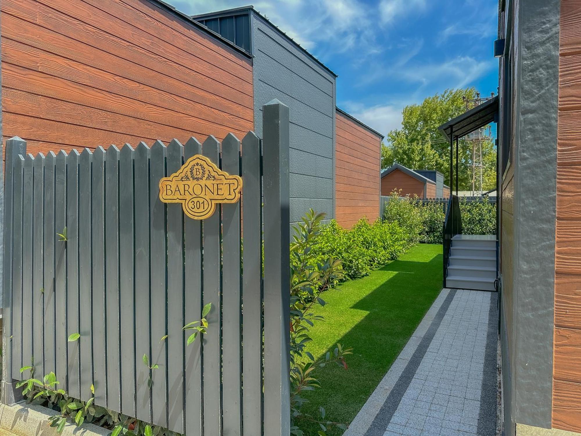 Baronet Tiny House Butik Otel Kadikoy  Exterior foto
